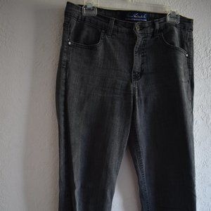 GLORIA VANDERBILT Perfect Fit Black Denim